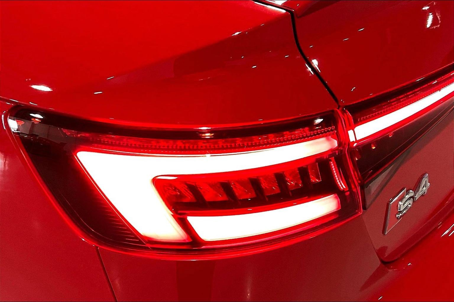 Used 2018 Audi S4 Prestige w/ Prestige Package AWD/4WD image 22