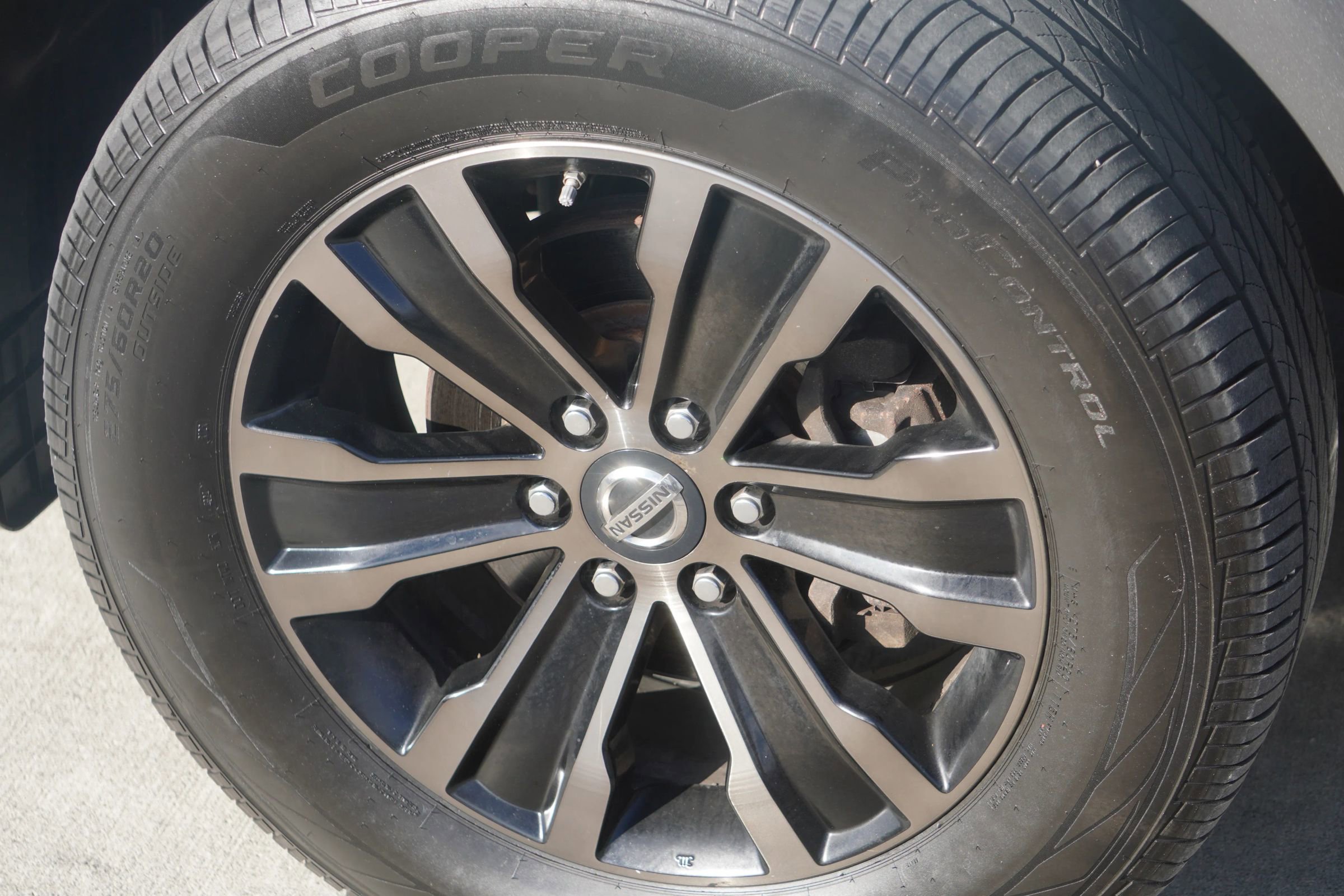 Used 2017 Nissan Armada Platinum w/ Captain Seat Package image 12