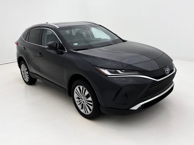 Used 2024 Toyota Venza XLE AWD/4WD video 2