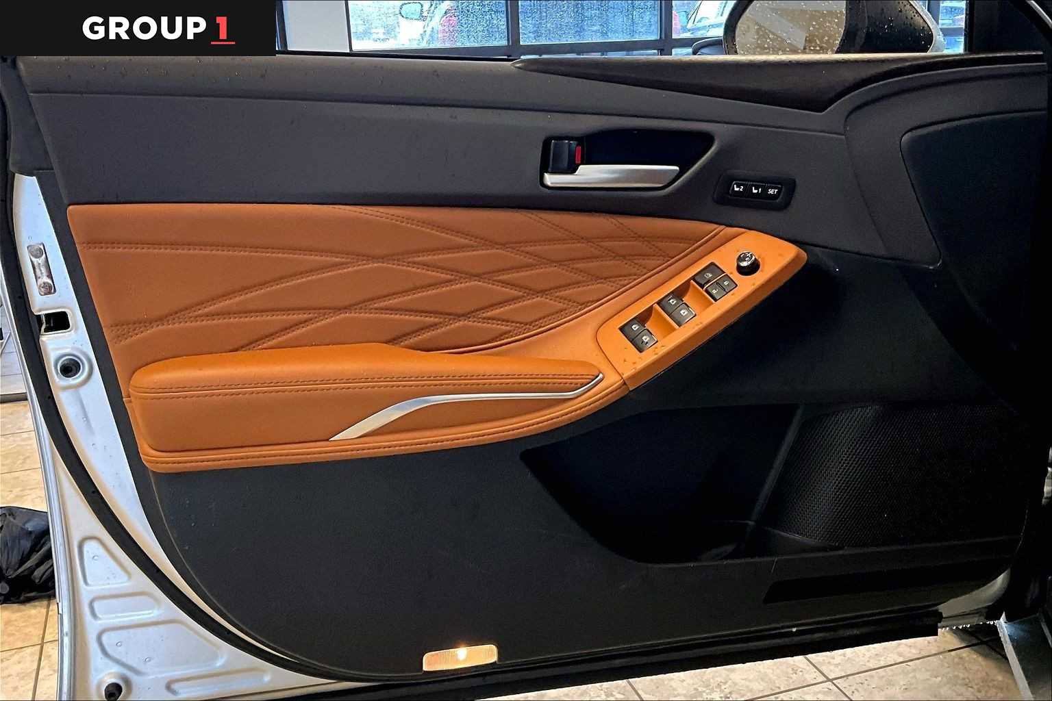 Certified 2019 Toyota Avalon Limited w/ All Weather Liner Package image 22