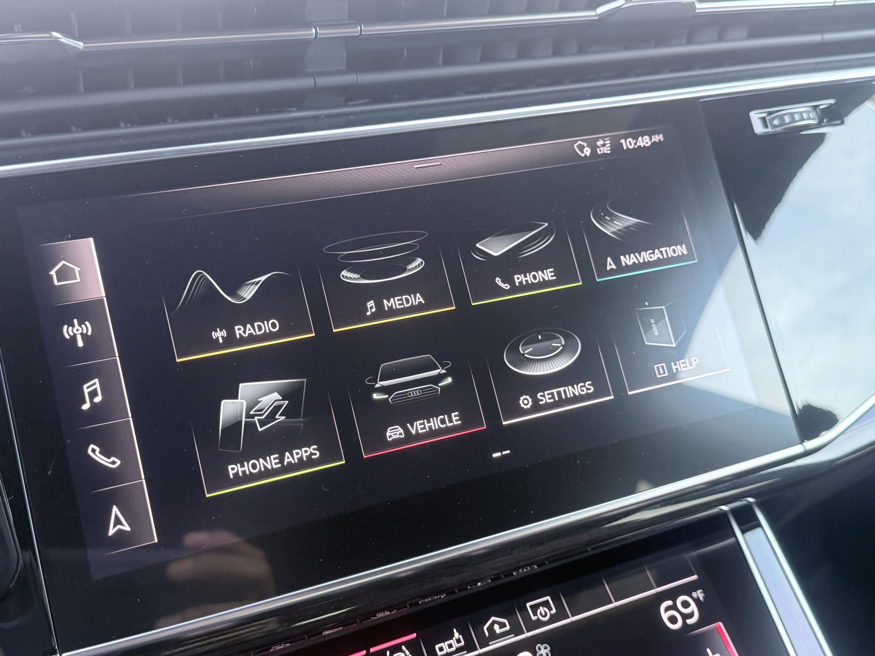 Used 2019 Audi Q8 Premium Plus w/ Premium Plus AWD/4WD image 72