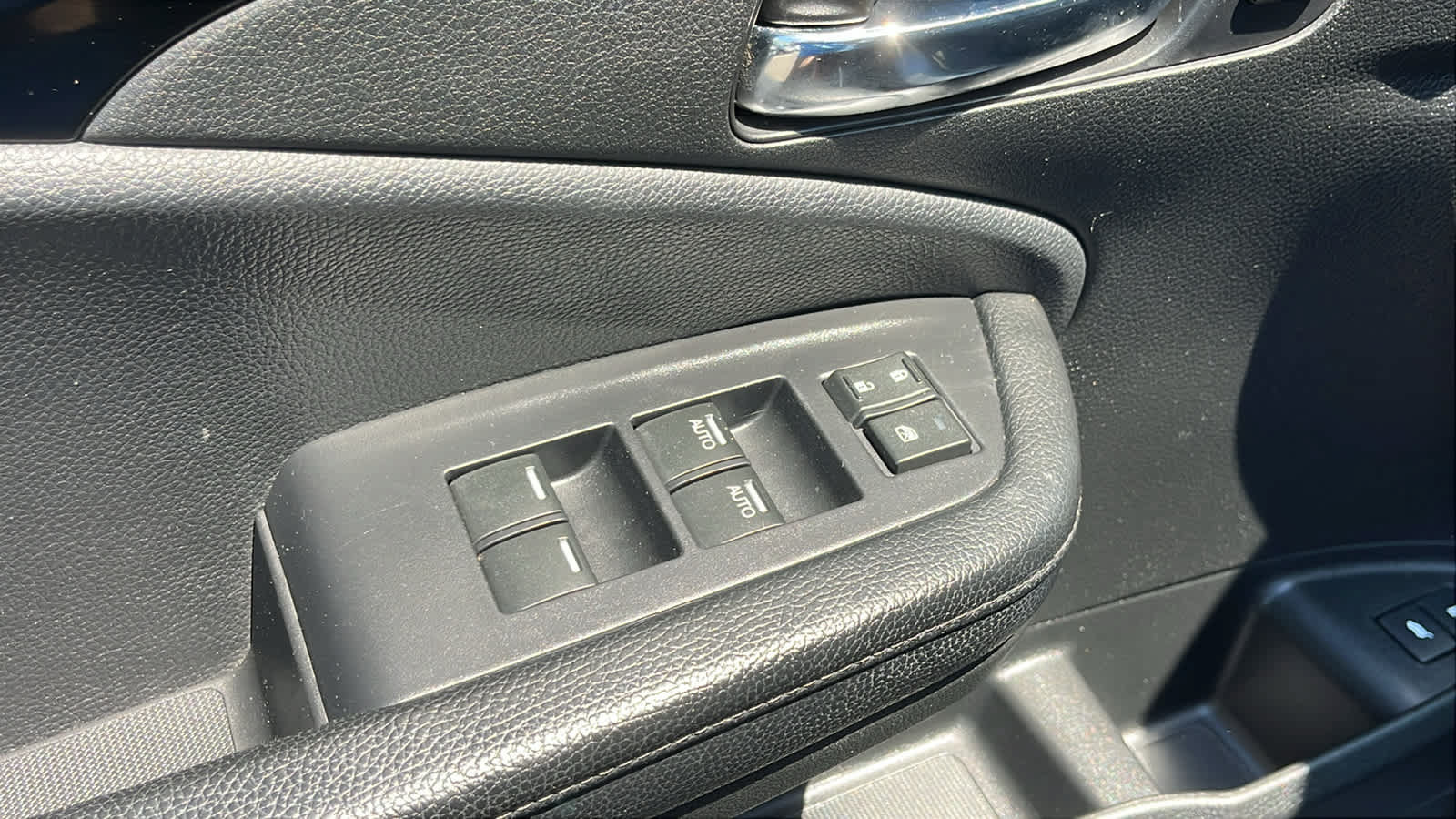 Used 2019 Honda Pilot Touring image 24