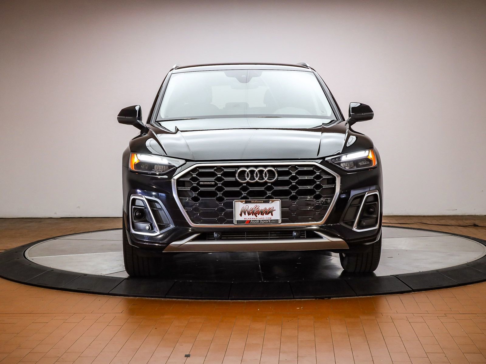 Used 2023 Audi Q5 2.0T Premium w/ Convenience Package AWD/4WD image 7