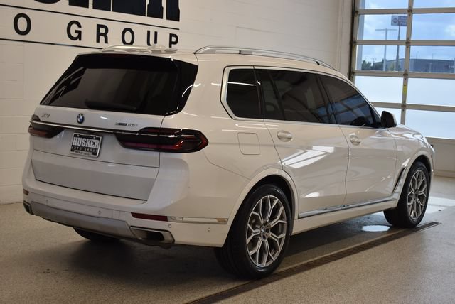 Used 2024 BMW X7 xDrive40i AWD/4WD image 4