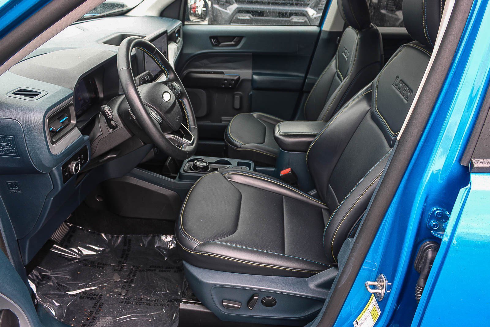 Used 2025 Ford Maverick Lobo AWD/4WD image 18