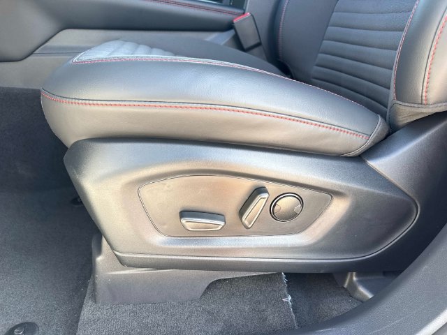New 2027 Ford Explorer ST-Line w/ ST-Line Street Pack RWD image 22