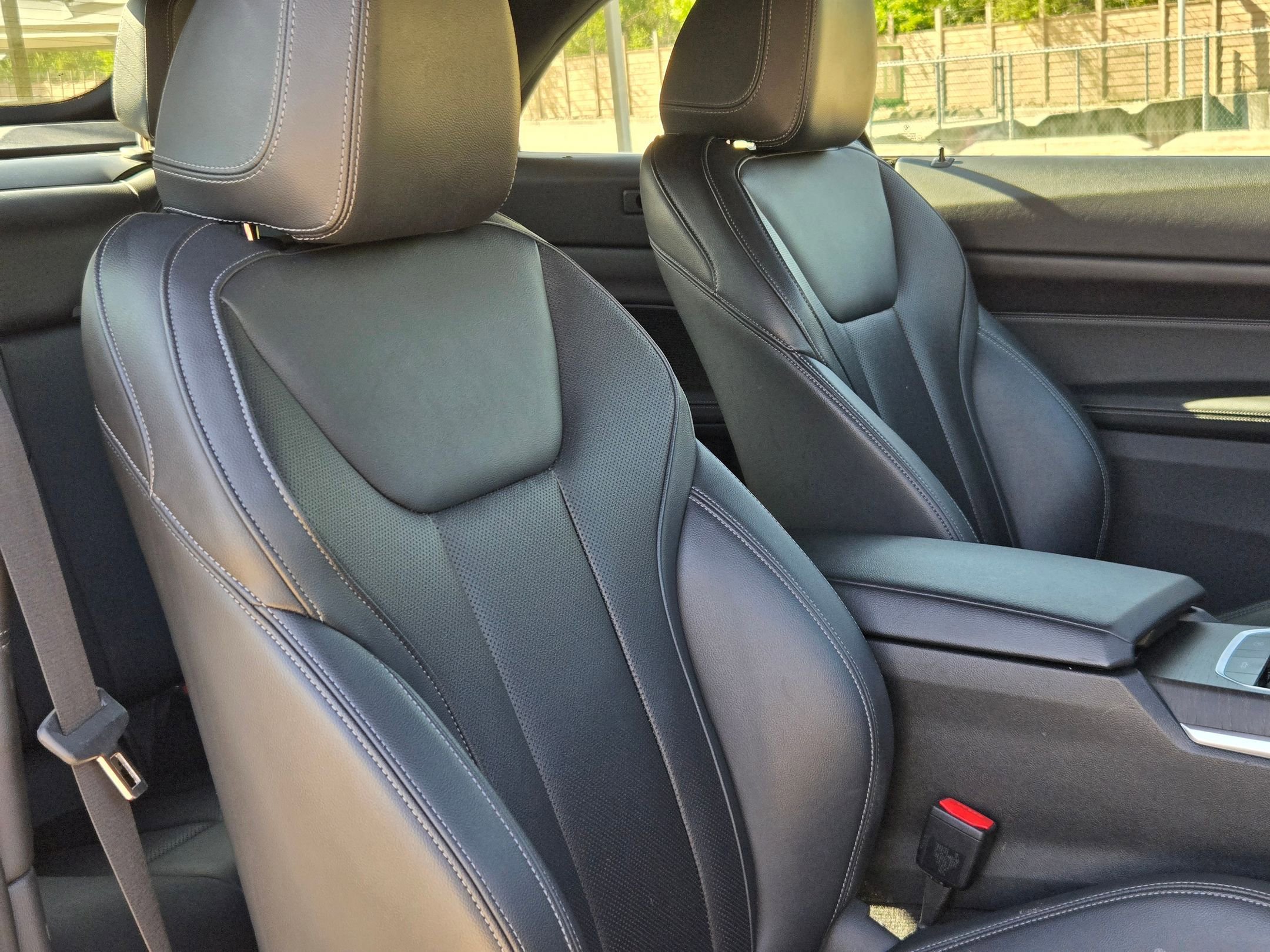 Used 2024 BMW 430i Convertible image 28