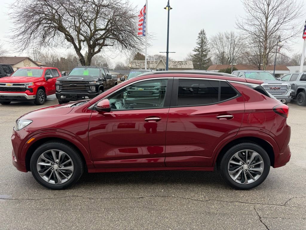 Certified 2023 Buick Encore GX Select w/ Sport Touring Package image 8