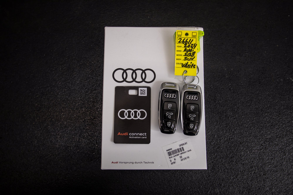 Used 2024 Audi SQ8 Premium Plus AWD/4WD image 41