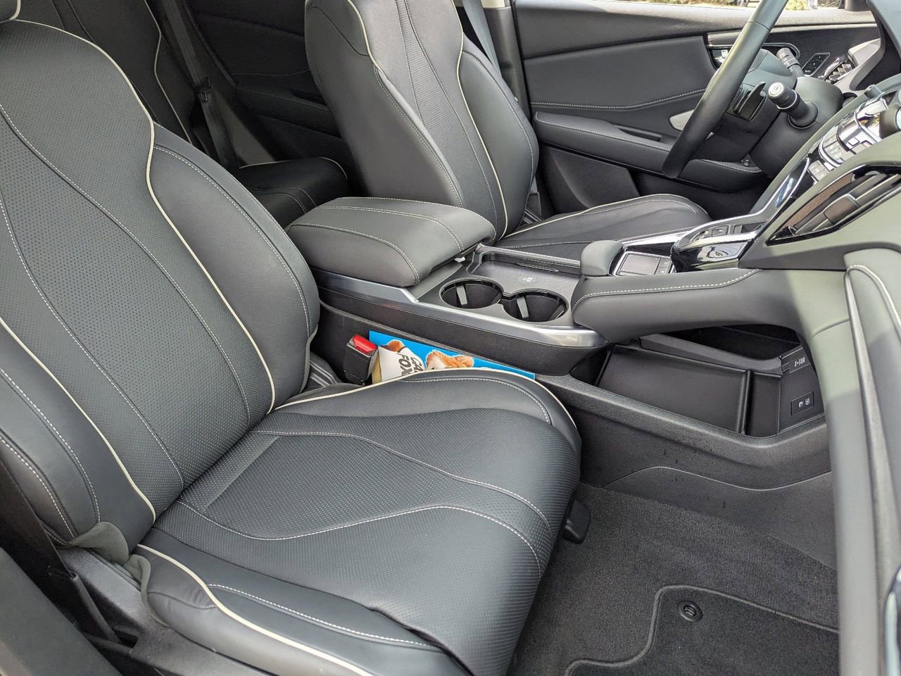 Certified 2025 Acura RDX SH-AWD w/ Advance Package image 12