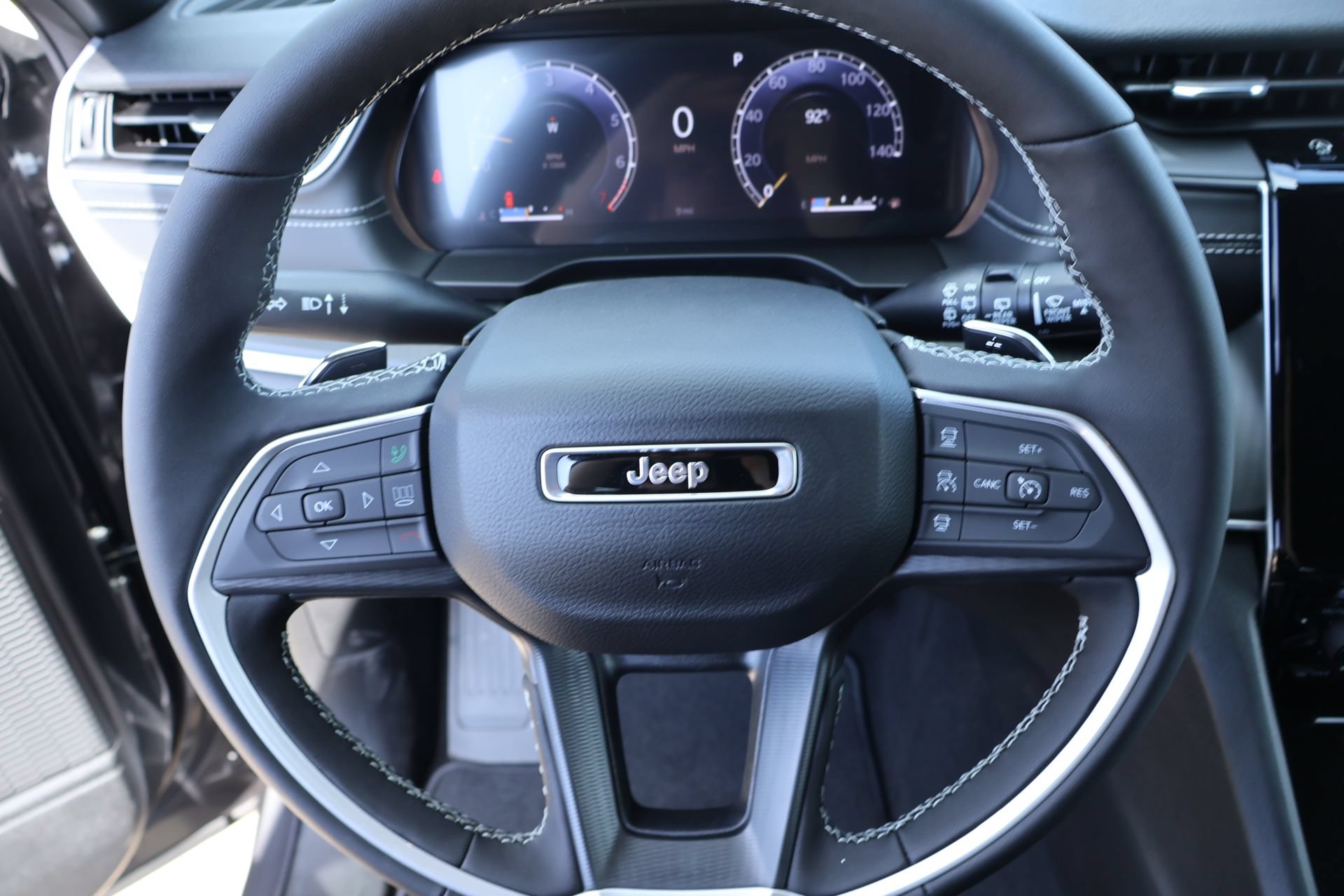 New 2026 Jeep Grand Cherokee L 4WD image 3