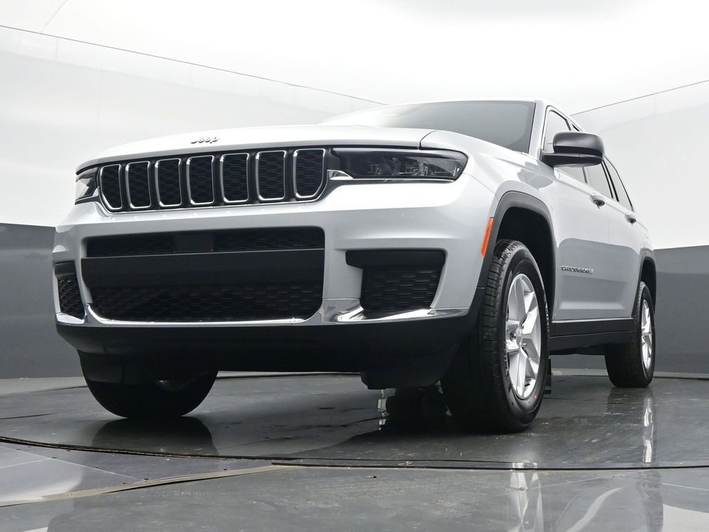 New 2025 Jeep Grand Cherokee L Laredo w/ Luxury Tech Group I image 48