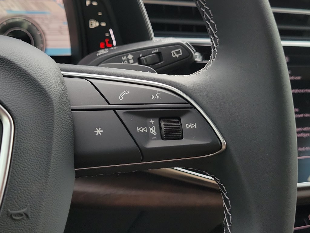 New 2026 Audi Q8 Premium Plus AWD/4WD image 10