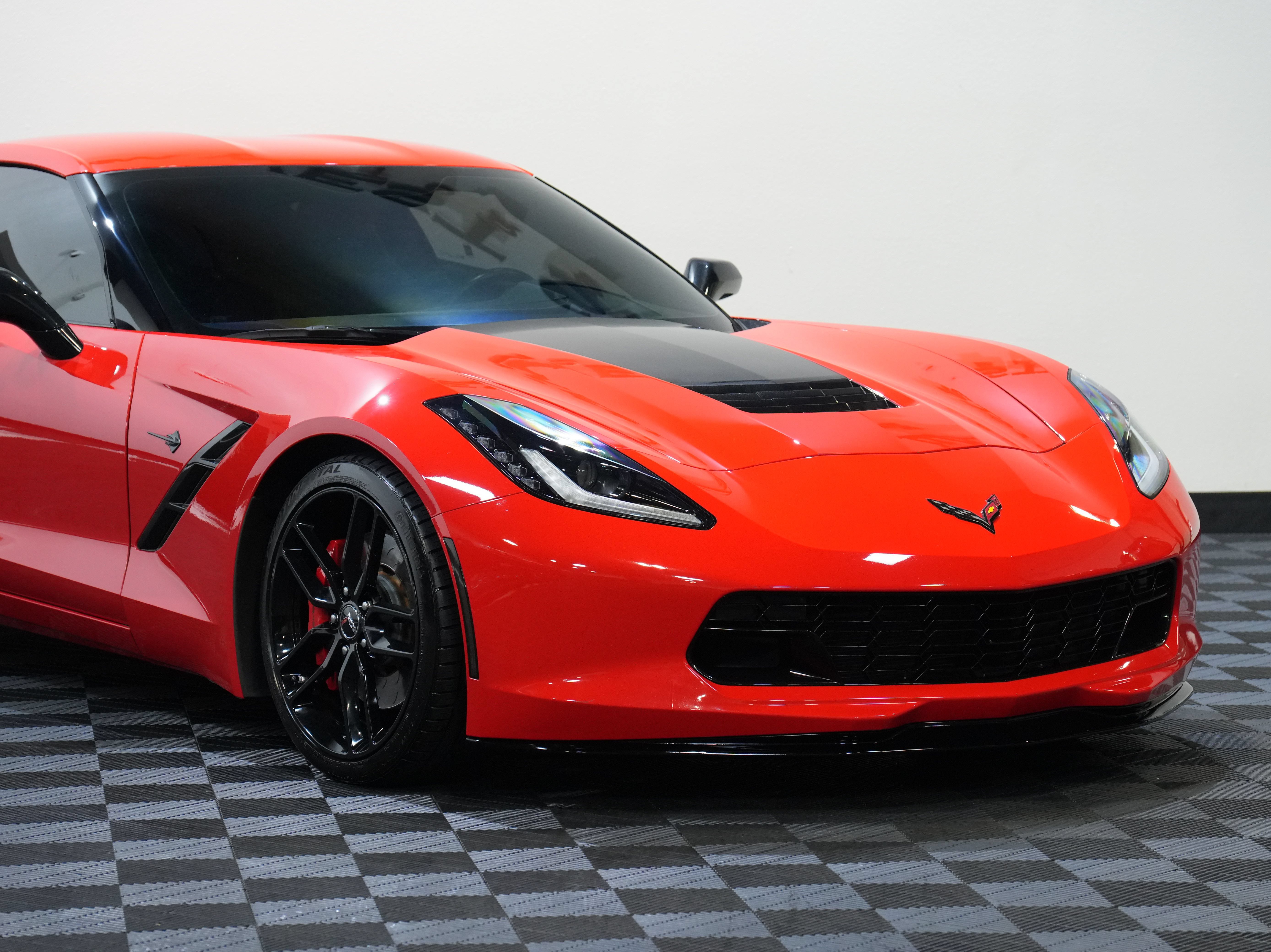 Used 2014 Chevrolet Corvette Stingray Coupe w/ 2LT Preferred Equipment Group RWD image 9