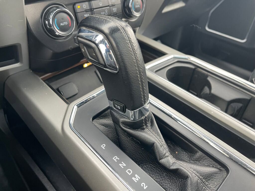 Used 2016 Ford F150 Lariat image 15