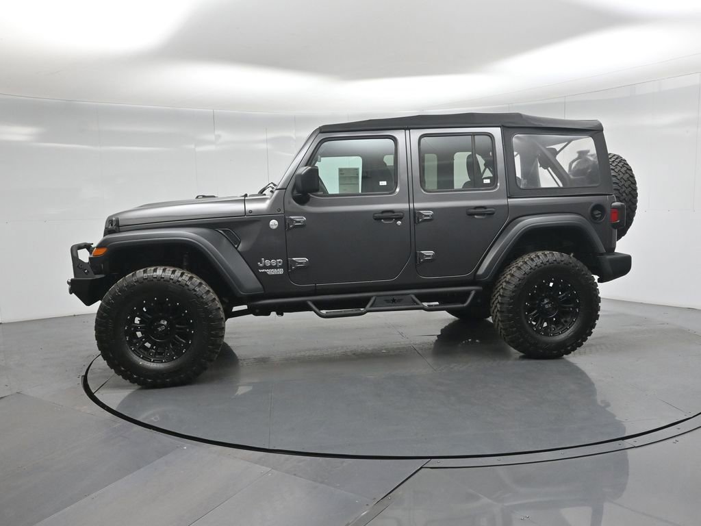 Used 2018 Jeep Wrangler Unlimited Sport image 26