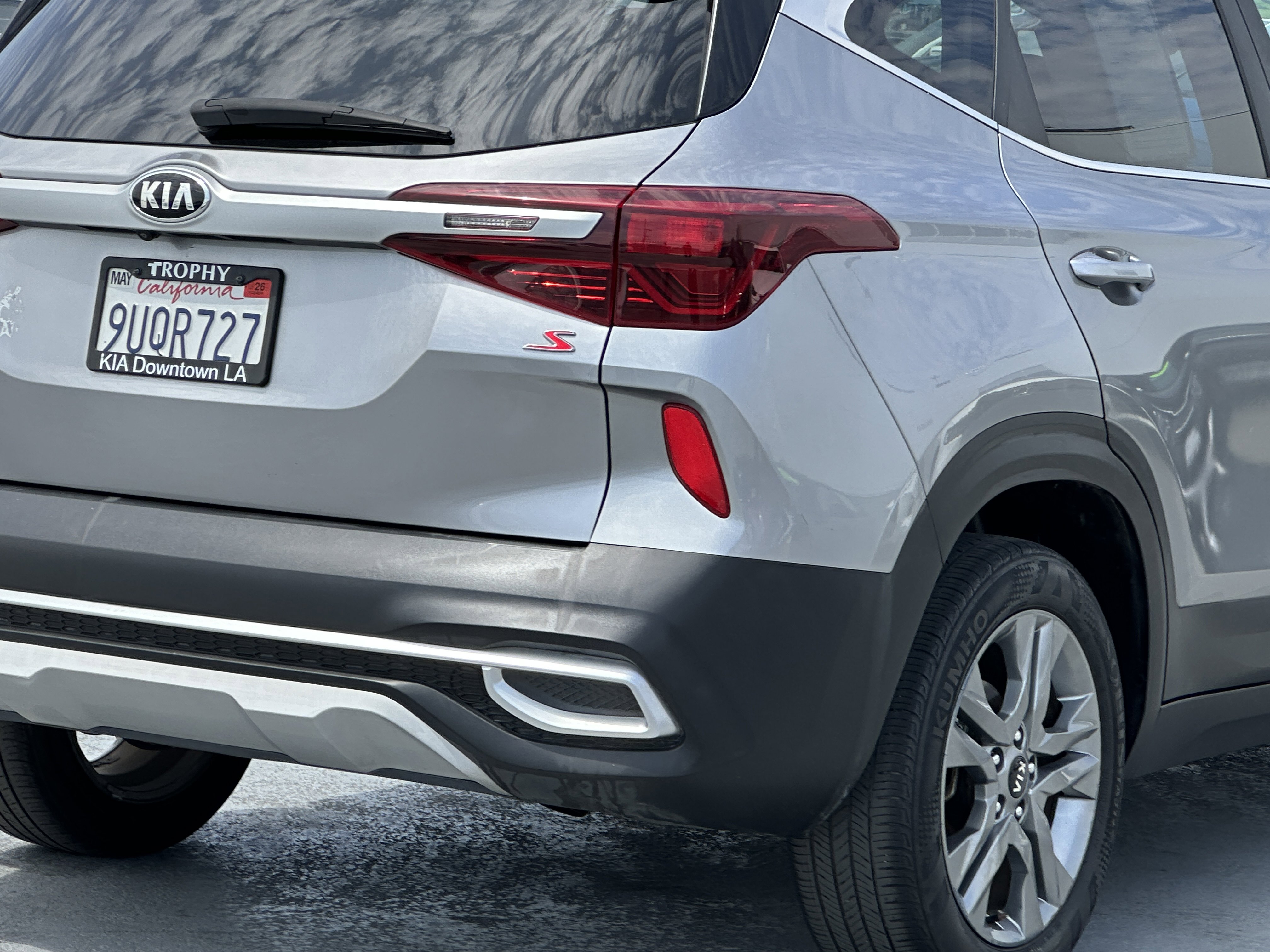 Certified 2021 Kia Seltos S image 8