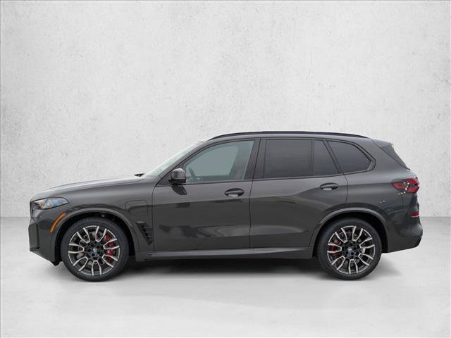 Used 2026 BMW X5 xDrive50e AWD/4WD image 5