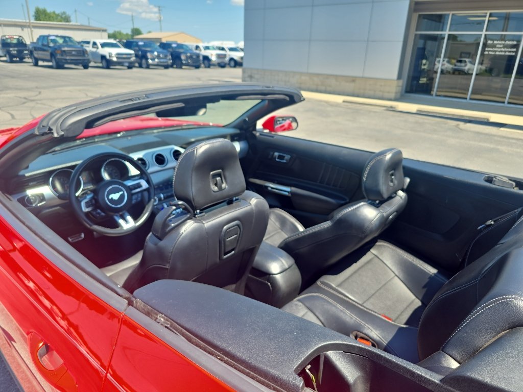 Used 2023 Ford Mustang Premium RWD image 18