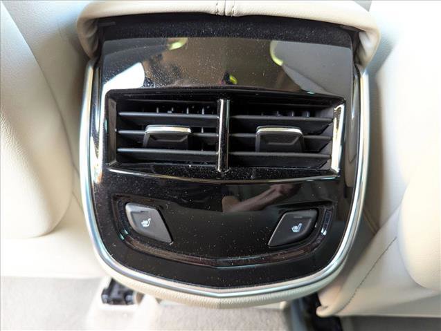 Used 2016 Cadillac XTS Luxury image 17