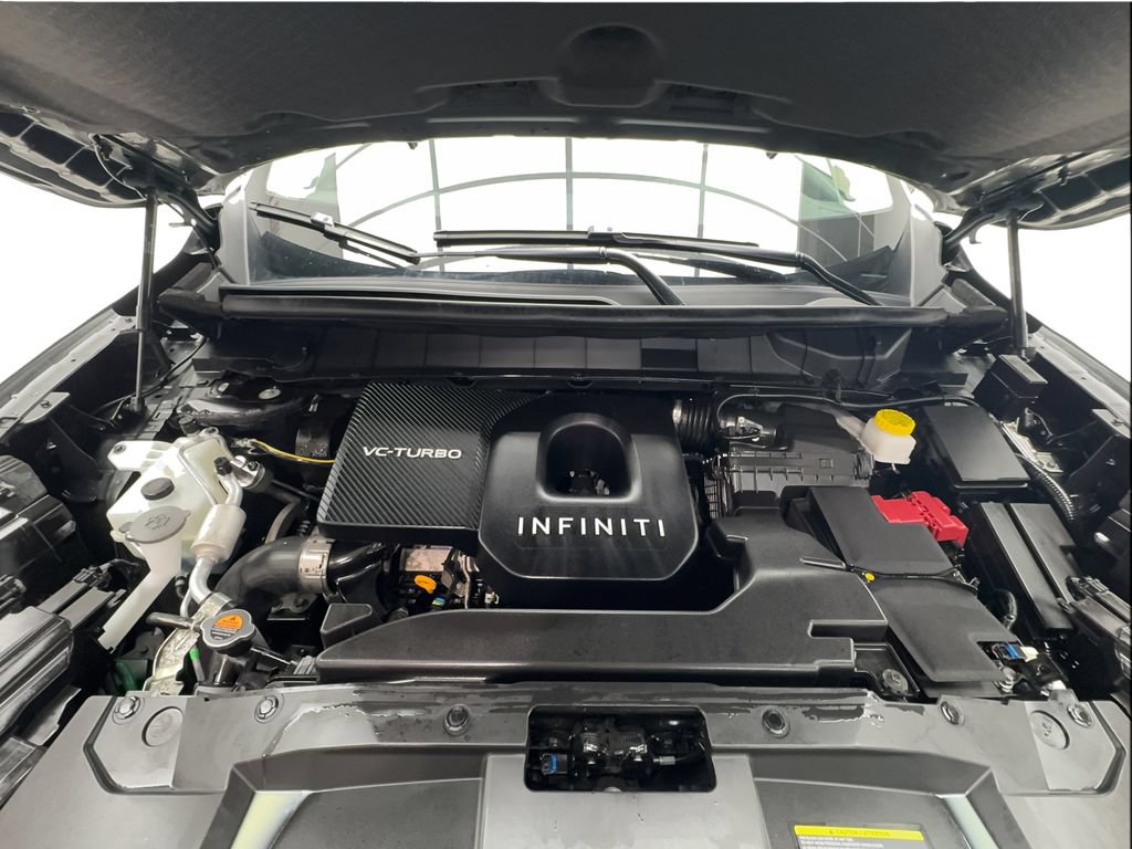 Used 2025 INFINITI QX60 Luxe FWD image 18