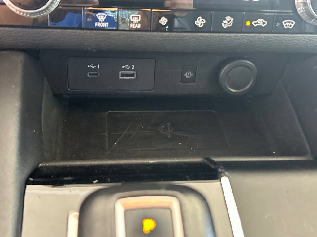Used 2024 Mitsubishi Outlander SE AWD/4WD image 47