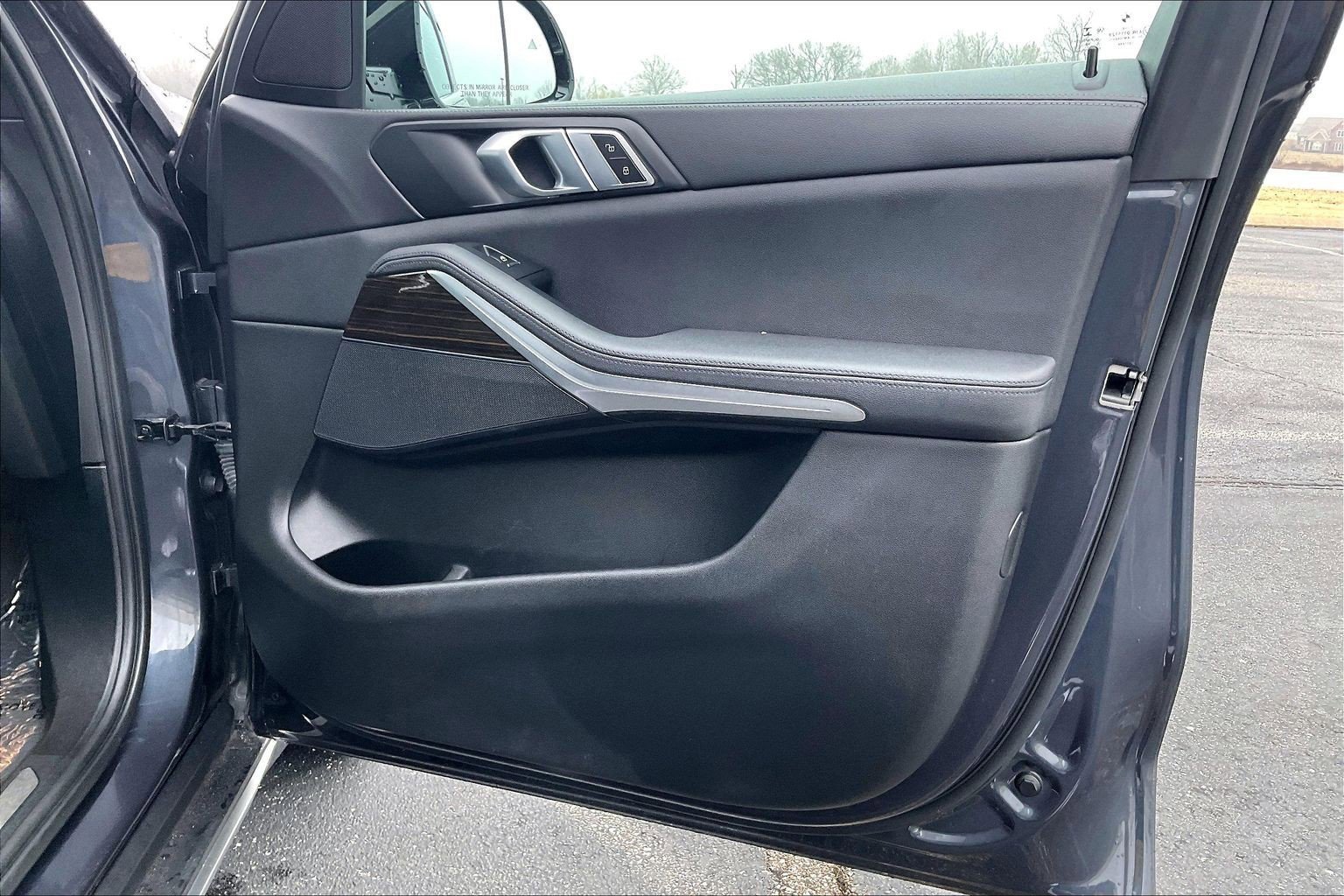 Used 2020 BMW X5 sDrive40i w/ Convenience Package image 19