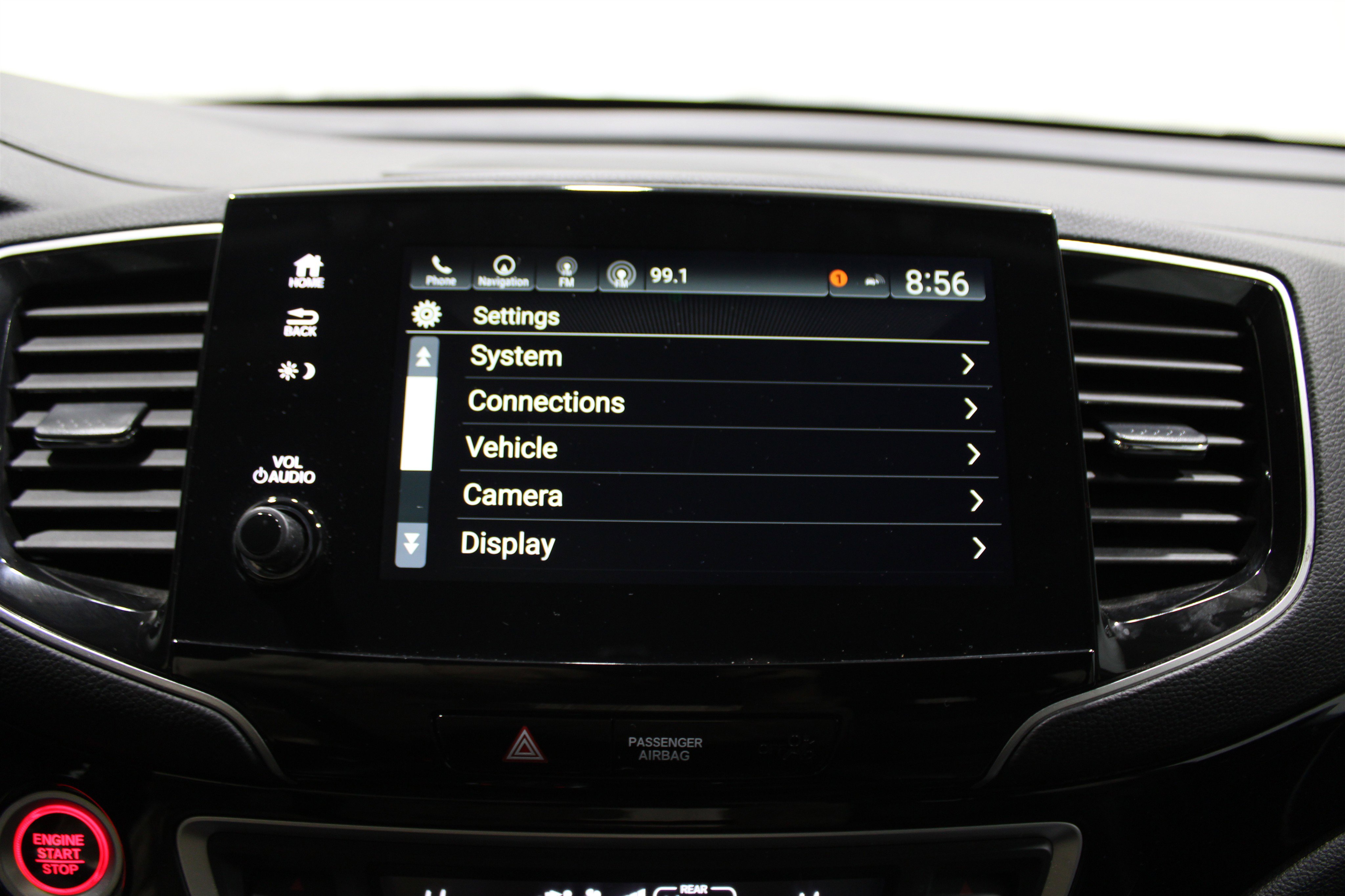 Used 2021 Honda Pilot Touring image 15