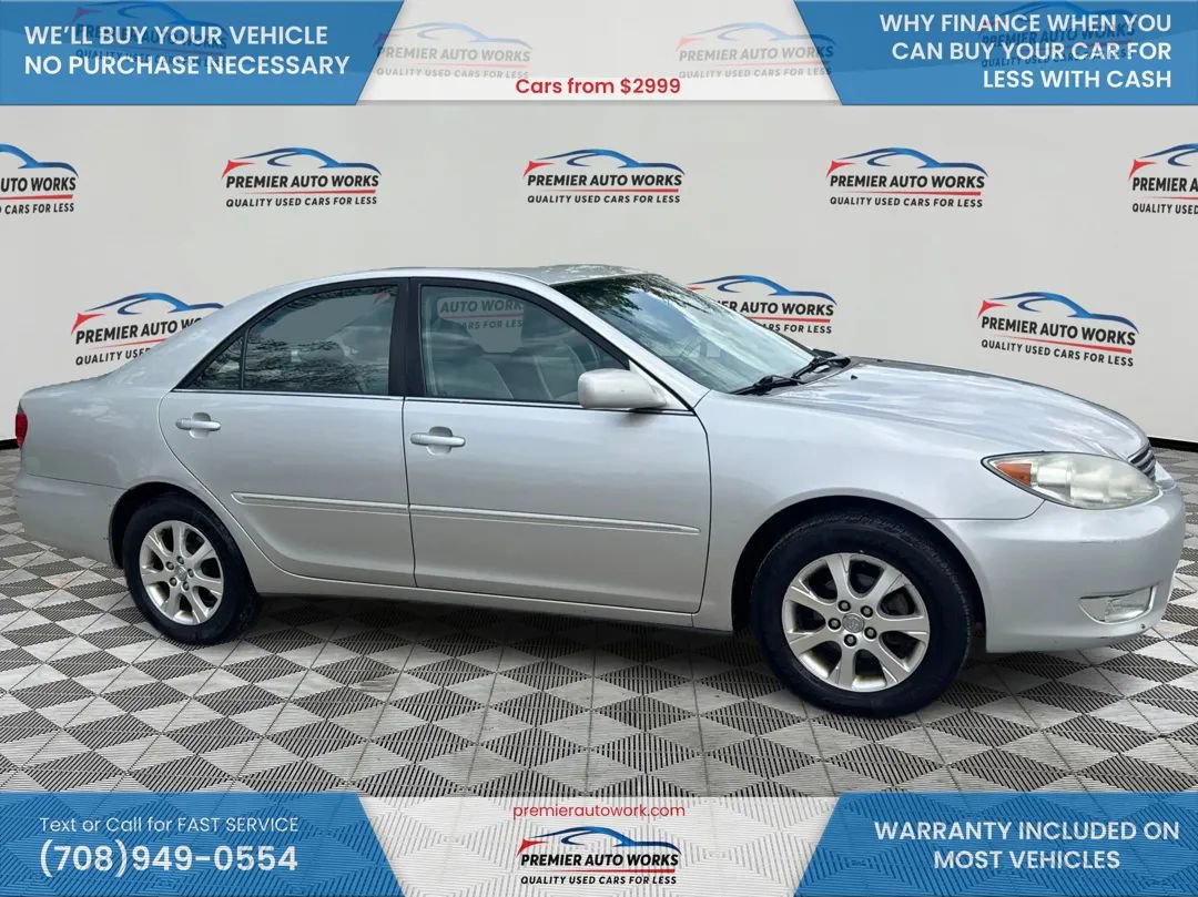 Used 2005 Toyota Camry LE FWD image 8
