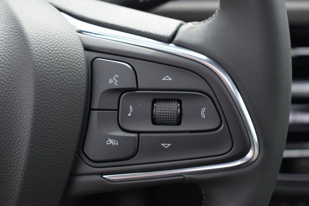 New 2025 Buick Envista Avenir image 25