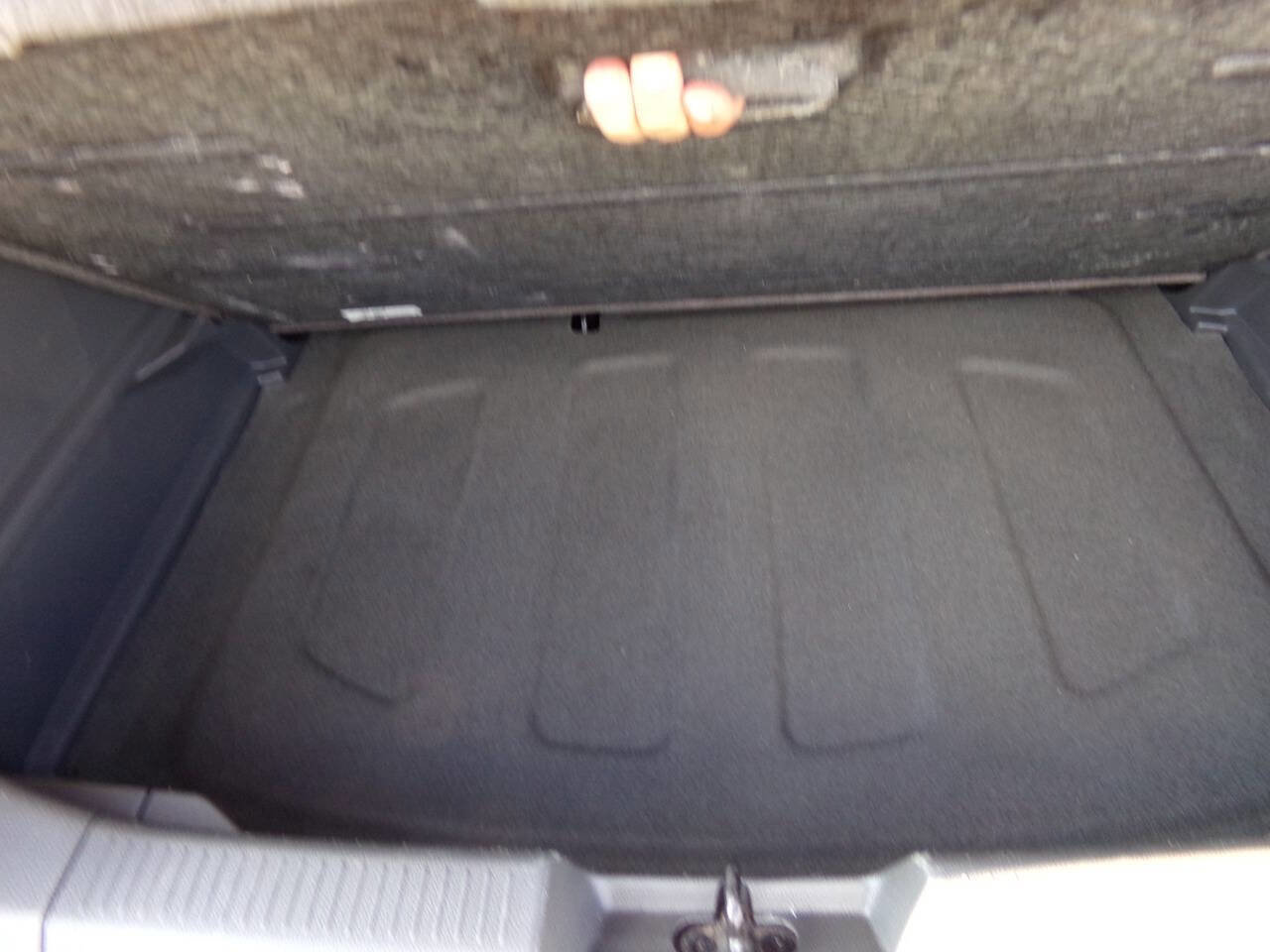 Used 2015 Chevrolet Sonic LTZ image 36