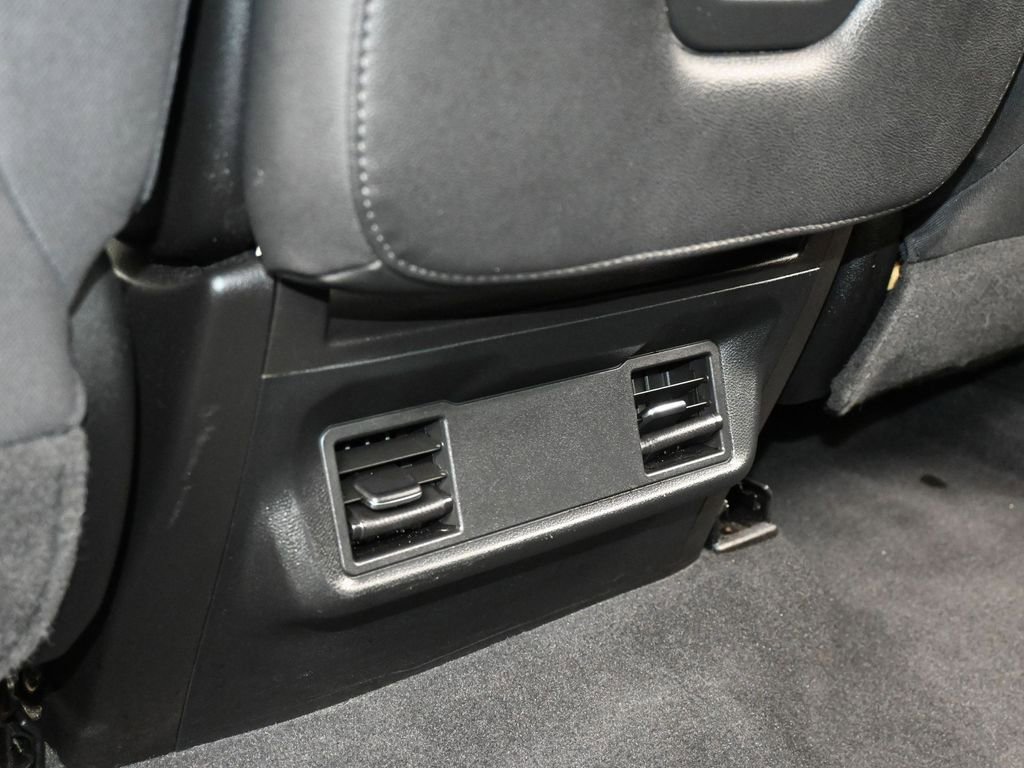 Used 2020 Chevrolet Silverado 1500 Custom w/ Custom Value Package image 28