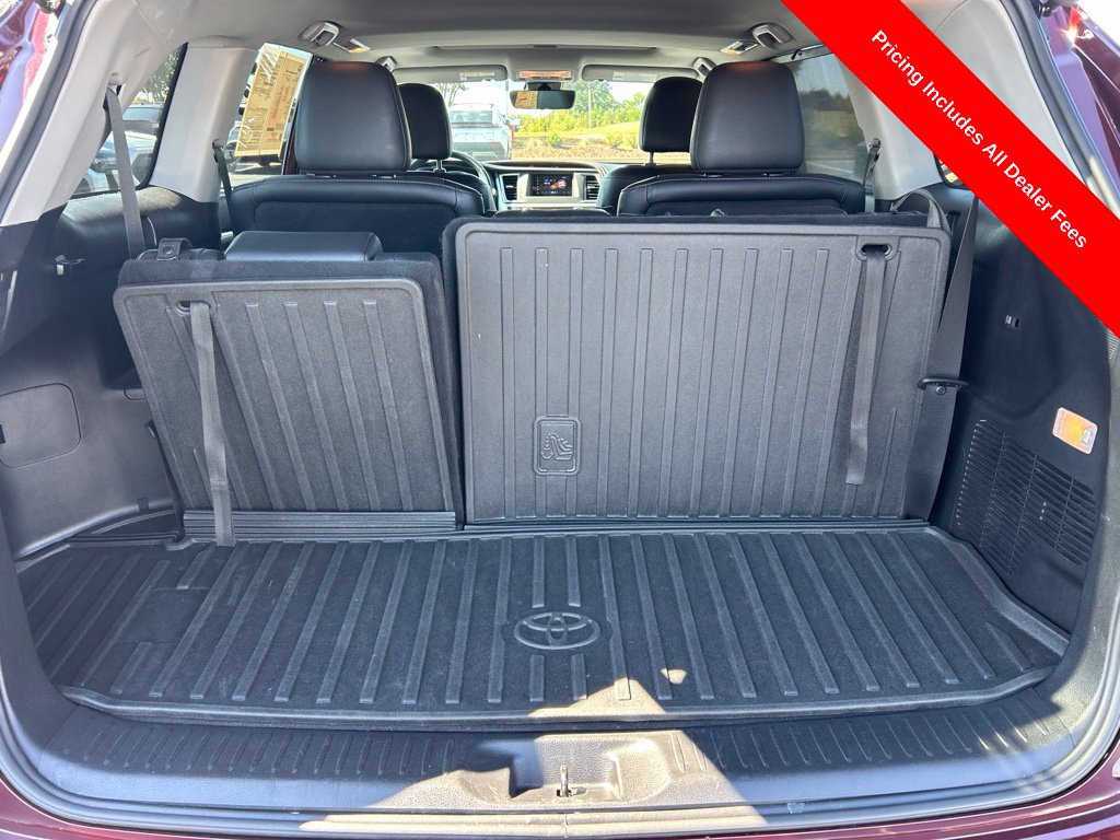 Used 2019 Toyota Highlander Limited FWD image 17