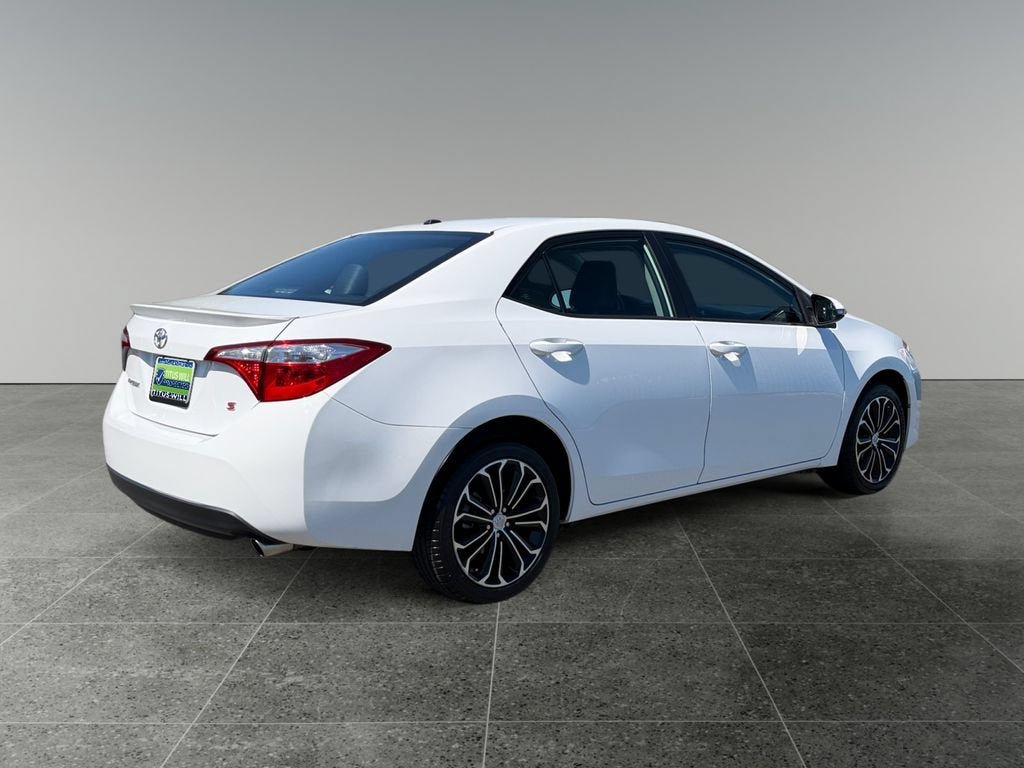 Used 2016 Toyota Corolla S Premium FWD image 10