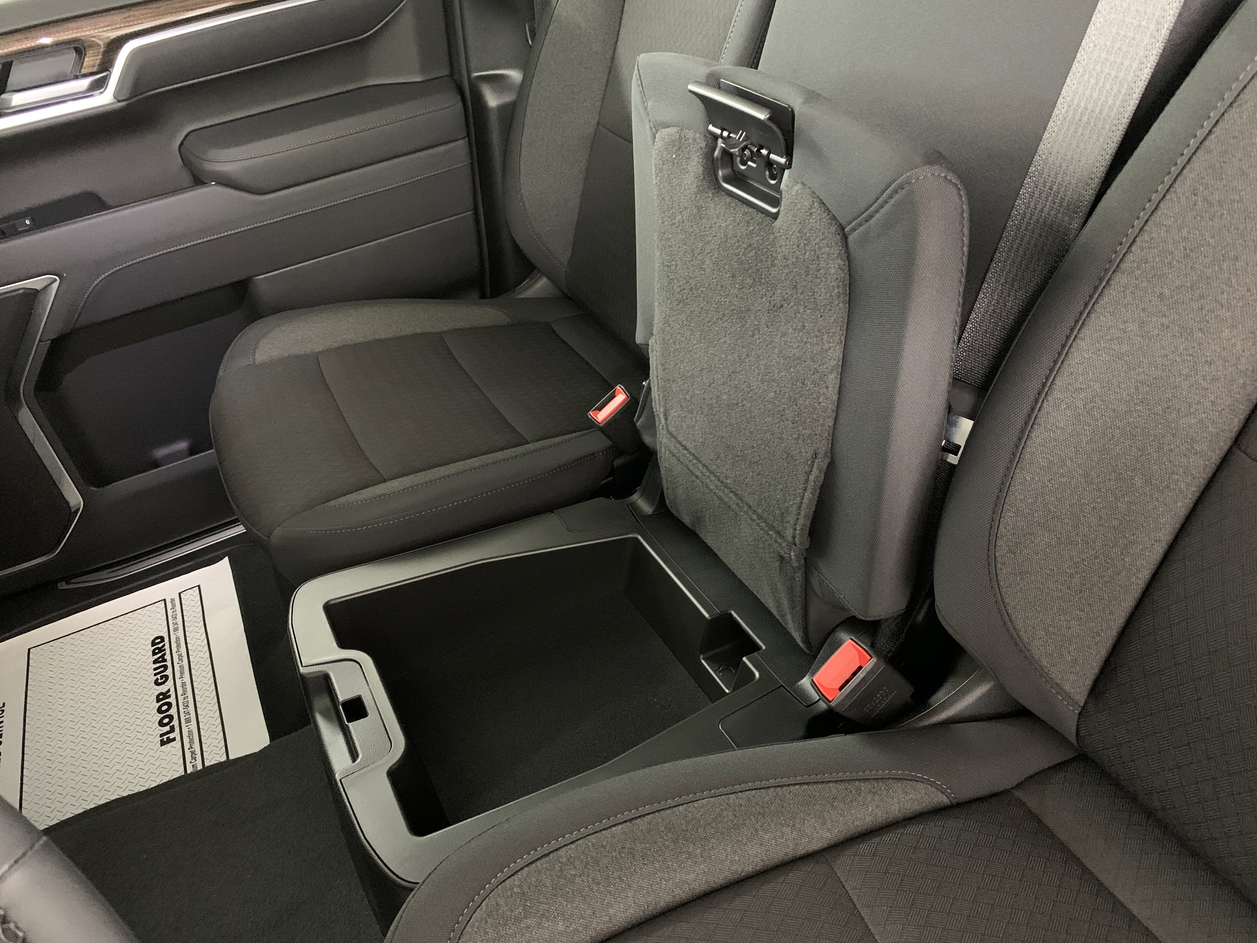 New 2026 Chevrolet Silverado 1500 LT image 32