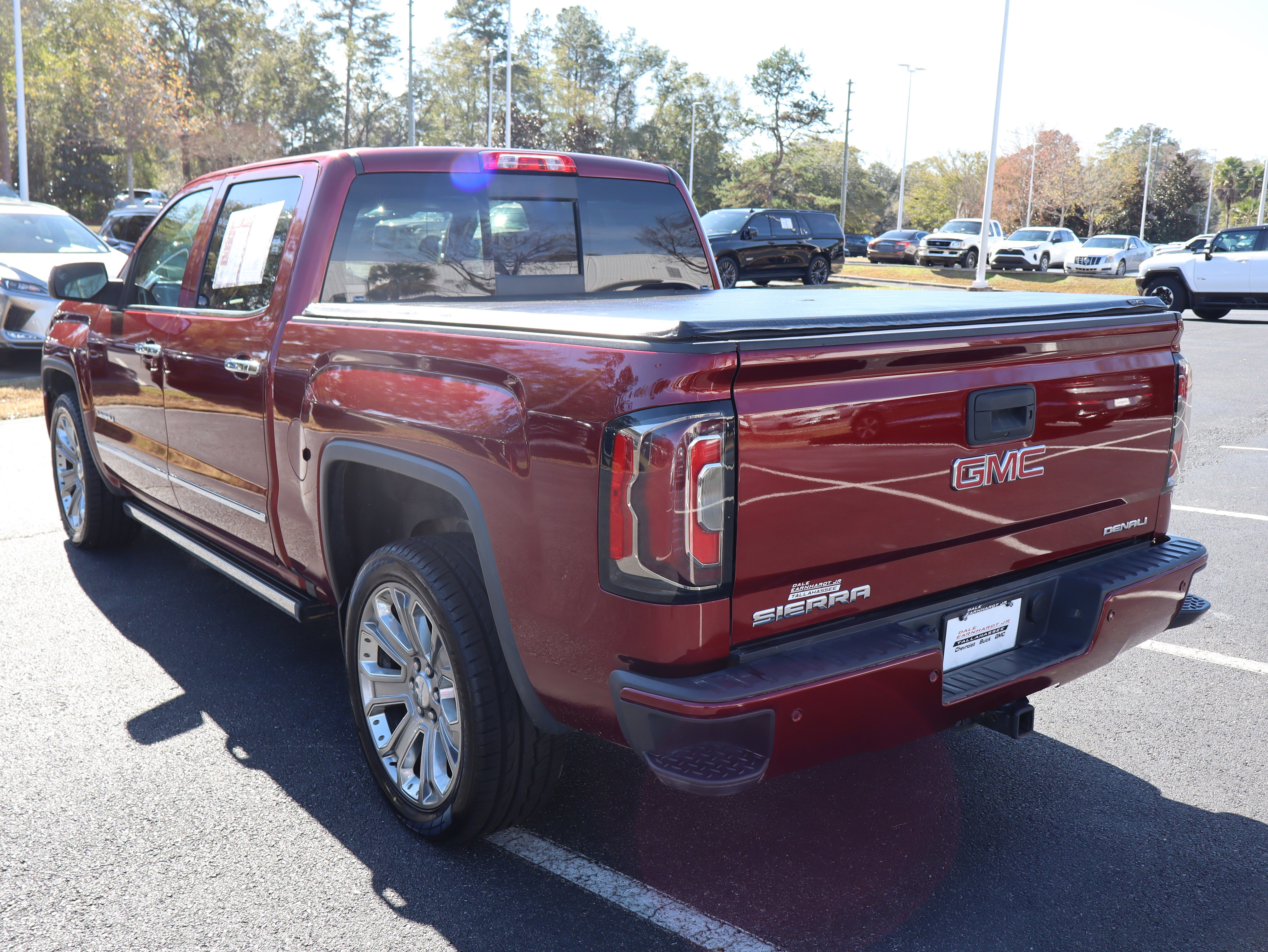 Used 2017 GMC Sierra 1500 Denali w/ Denali Ultimate Package image 9