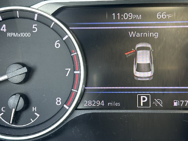 Used 2025 Nissan Sentra SV FWD image 21