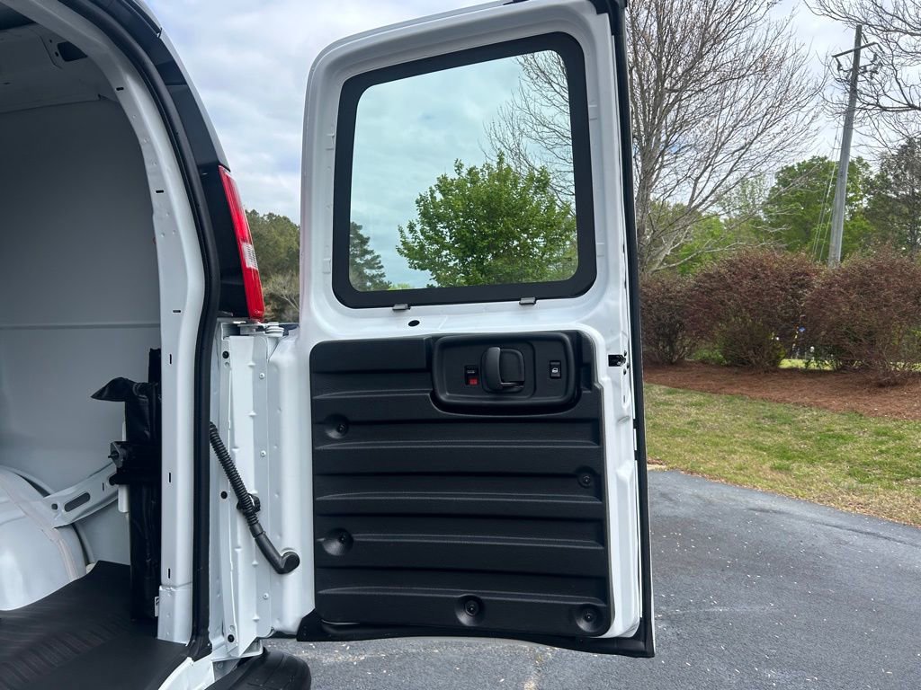 New 2026 Chevrolet Express 2500 Extended image 53