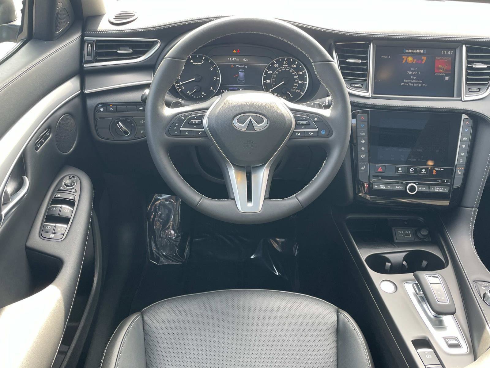 Certified 2025 INFINITI QX50 Luxe AWD/4WD image 11