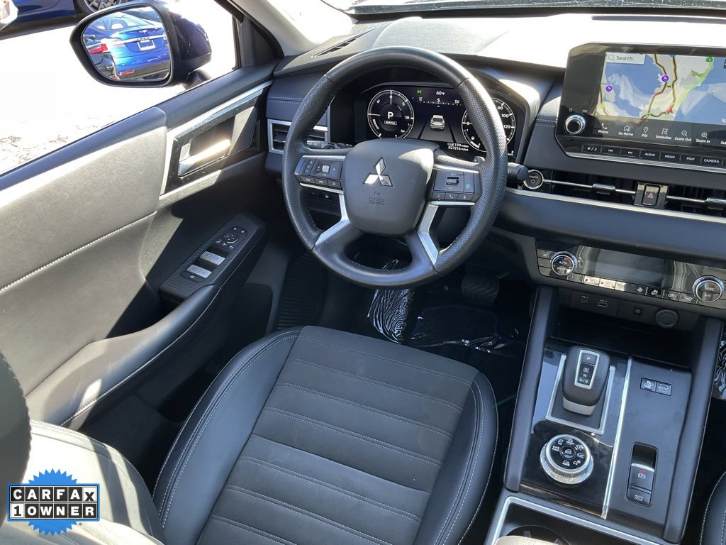 Used 2023 Mitsubishi Outlander SE image 42