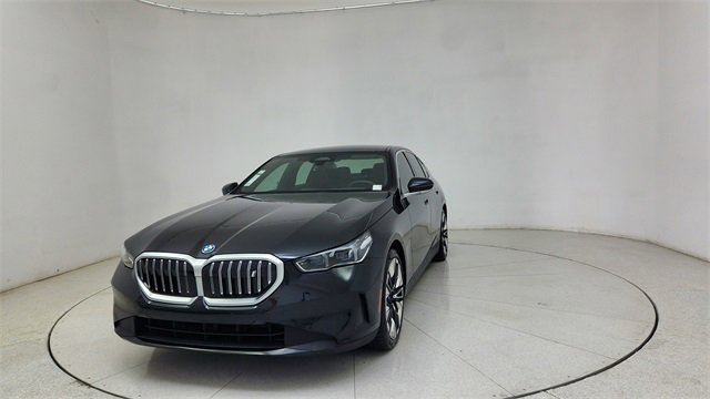 Used 2024 BMW i5 eDrive40i w/ Premium Package image 64