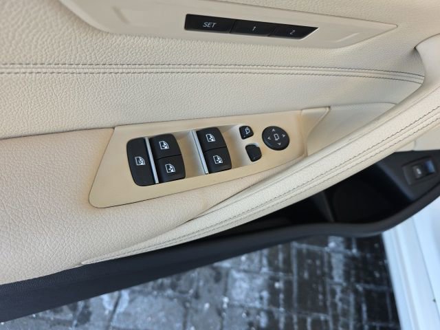 Used 2020 BMW 540i xDrive w/ Convenience Package image 22
