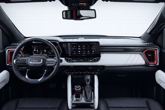 Used 2023 GMC Canyon AT4X image 19