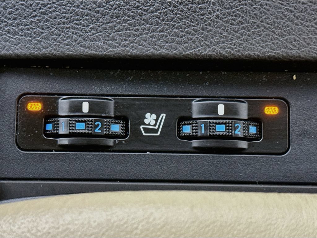 Used 2014 Lexus RX 350 AWD w/ Navigation Package image 24