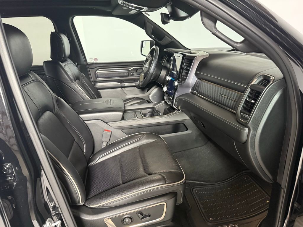 Used 2020 RAM 1500 Limited image 17