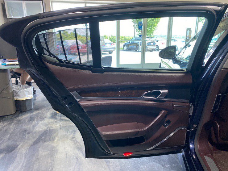 Used 2014 Porsche Panamera S RWD image 13