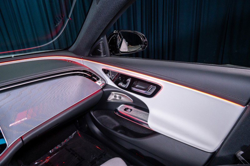 New 2026 Mercedes-Benz E 53 AMG e 4MATIC Sedan image 26