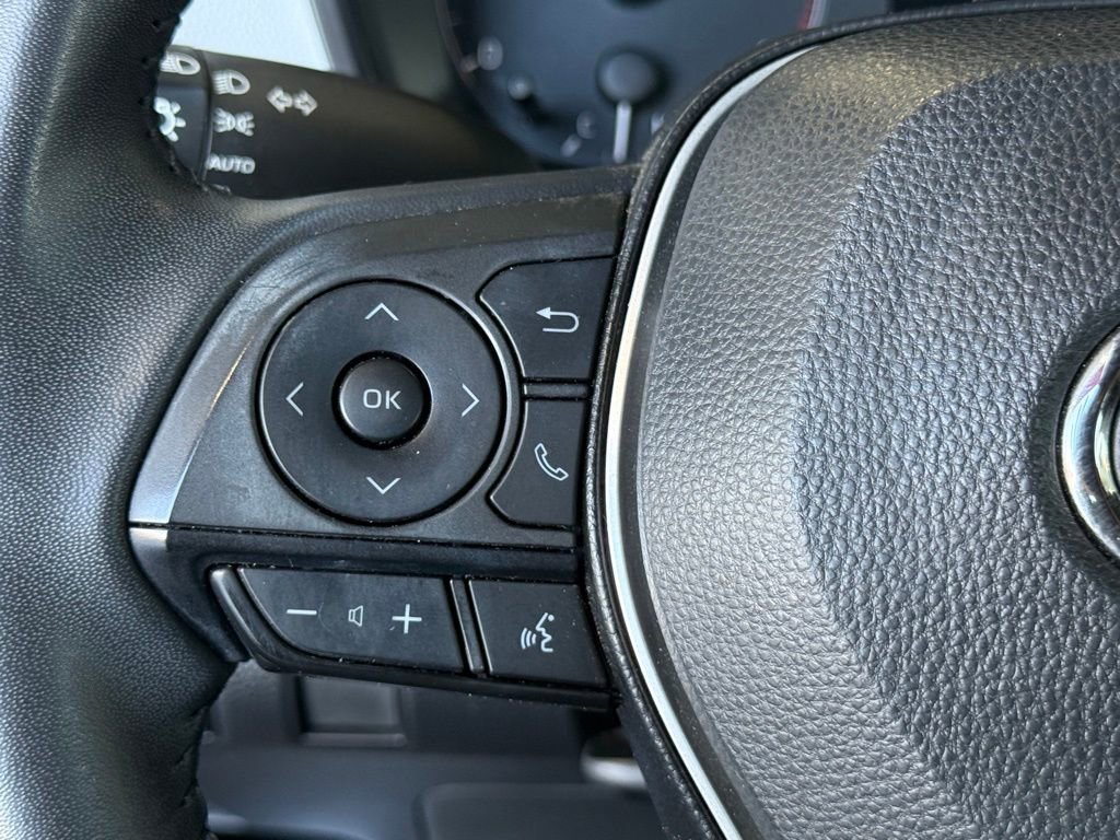 Certified 2023 Toyota Corolla SE w/ Carpet Mat Package (TMS) FWD image 25