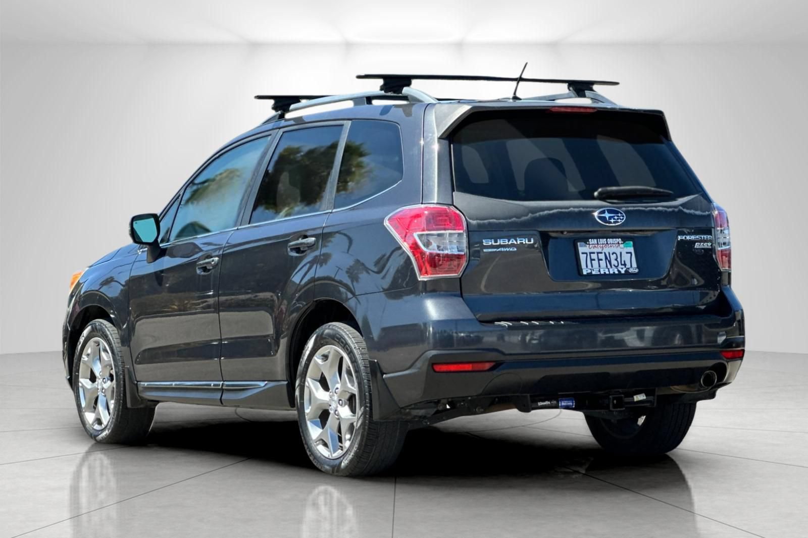 Used 2015 Subaru Forester 2.5i Touring w/ Popular Package #2 AWD/4WD image 5