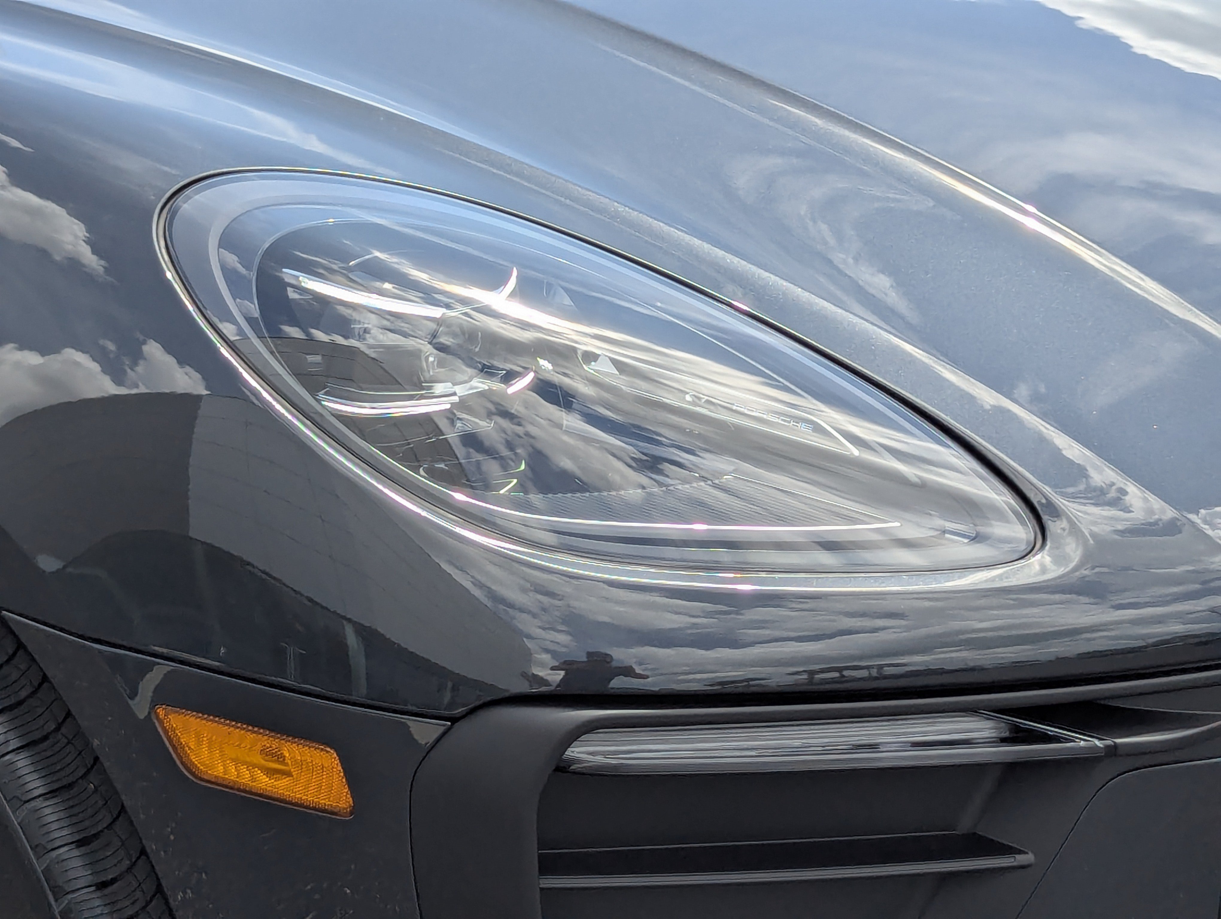 New 2026 Porsche Macan AWD/4WD image 11